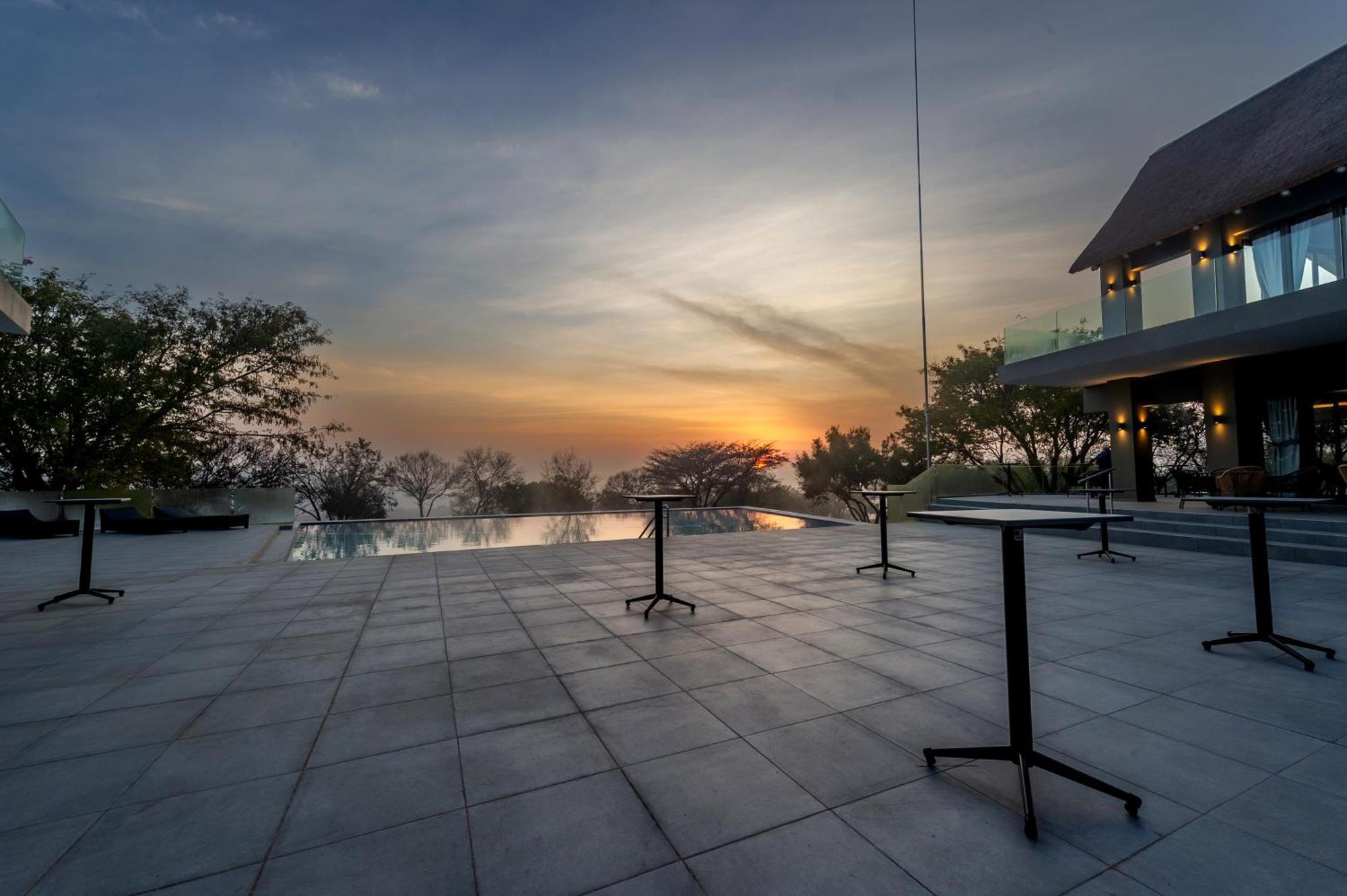 La Joya Lodge Conference Centre And Spa Pelindaba Exterior foto
